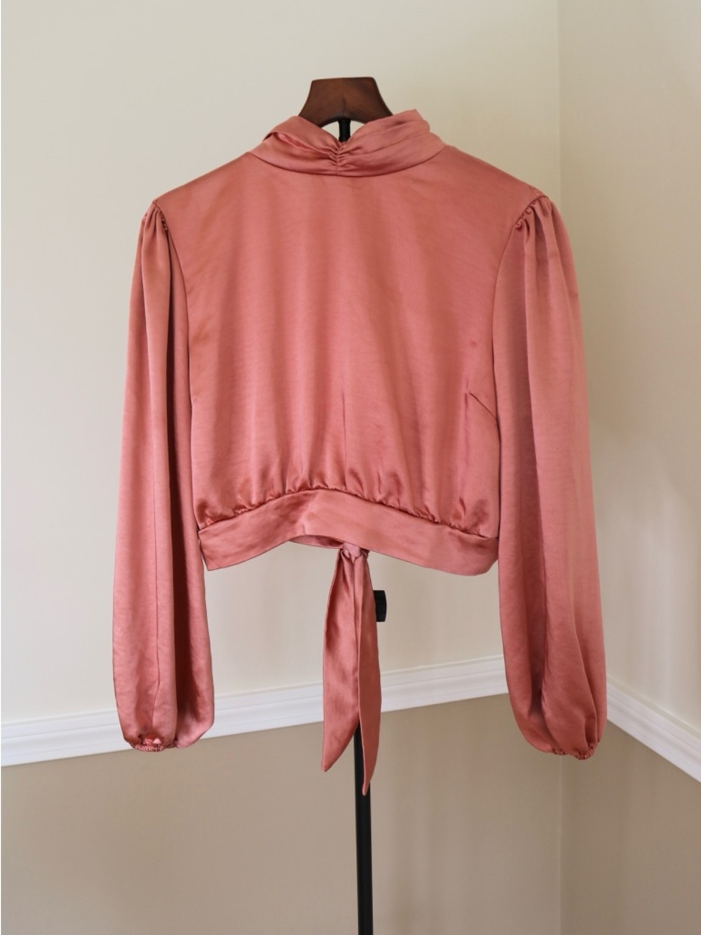 Satin Tie-Back Blouse - Dusty Rose Nasty Gal Open Back